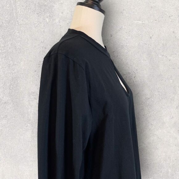 Torrid Black Keyhole Open Back Top Tunic Long Sleeve Mock Neck, Size 3X - Picture 6 of 11